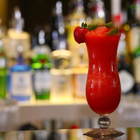 The Shirley Arms Hotel Carrickmacross Ngoại thất bức ảnh