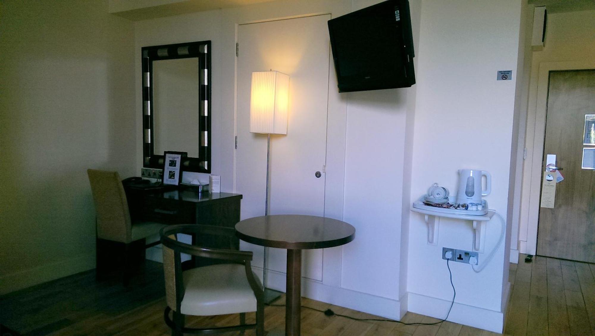 The Shirley Arms Hotel Carrickmacross Phòng bức ảnh