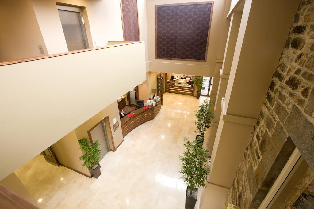 The Shirley Arms Hotel Carrickmacross Ngoại thất bức ảnh