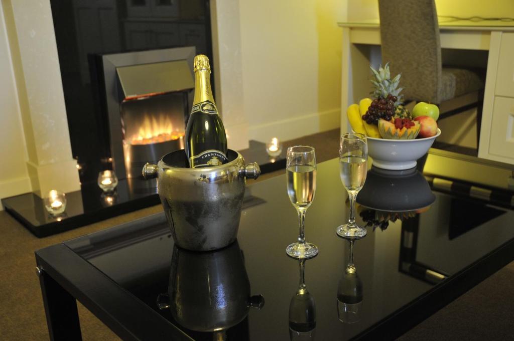The Shirley Arms Hotel Carrickmacross Ngoại thất bức ảnh