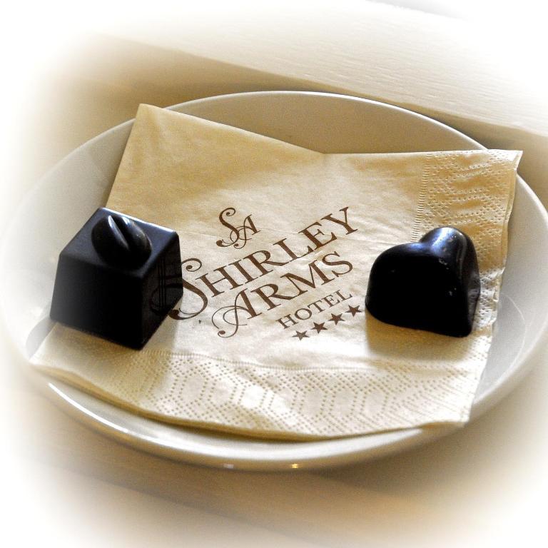 The Shirley Arms Hotel Carrickmacross Ngoại thất bức ảnh